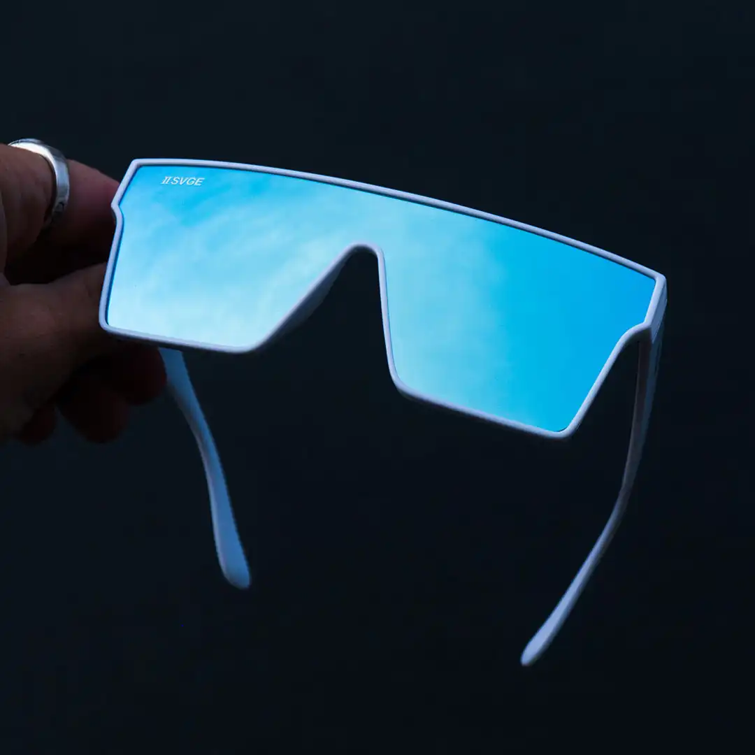 Alternative view of ICON - ICE BLUE